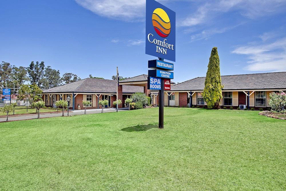 Bushman'S Motor Inn Parkes Exterior photo